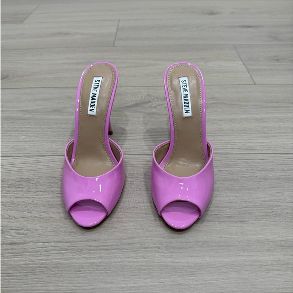 Steve Madden Vibrant Pink Open-Toe Heels - Picture 1 of 3